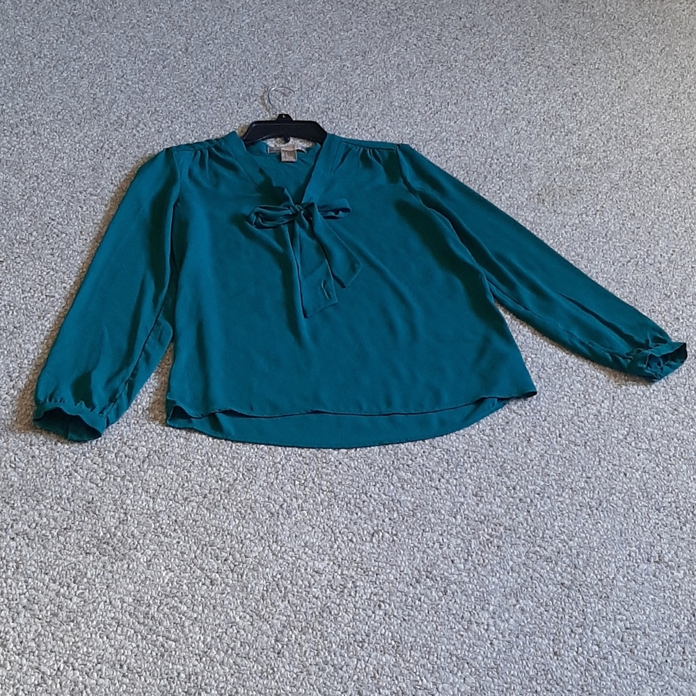 Love2 Green Long Sleeves Top
